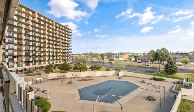 Pikes Peak View Condo | Historic Satellite Hotel | Pool + Gym