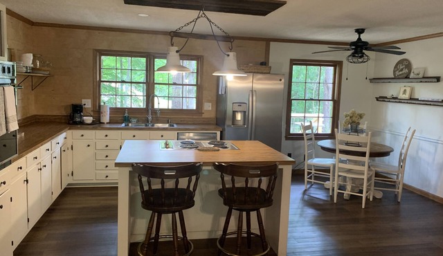 Pike’s Place on the Lake