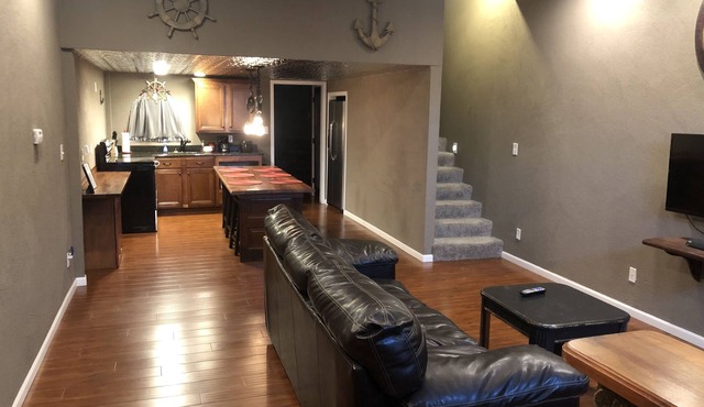 Pilot House Condo 2BR 1BA Sleeps 5