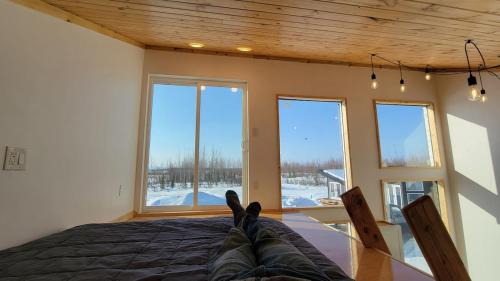 Pilot Lodge - Big Lake Tiny House Cabin