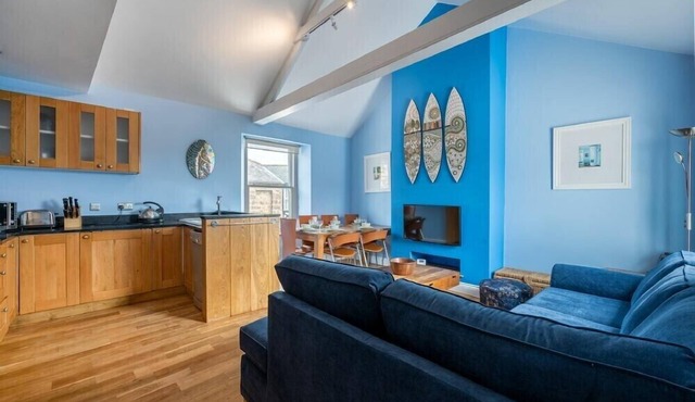 PILOTS REST, pet friendly, country holiday cottage in Alnmouth