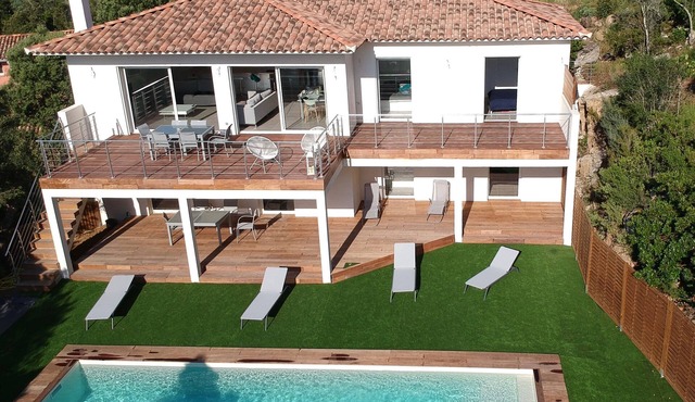 Pinarello villa 150m2 near the beach with private pool