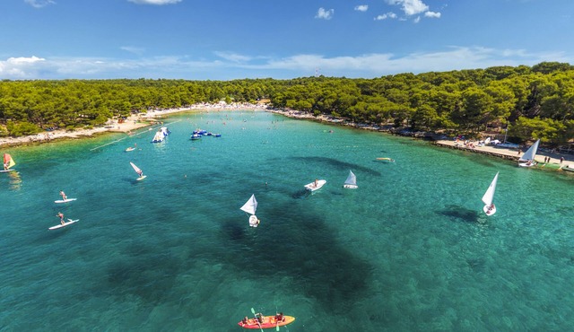 Pine Beach Bungalows – all inclusive