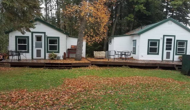 Pine Cabin on the Pine River-Adult only