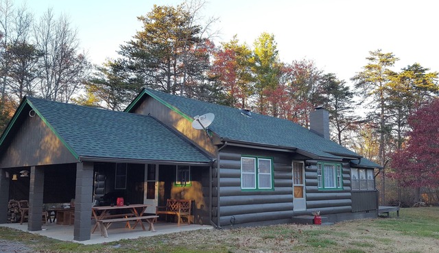 Pine Cone Cabin at Fort Valley