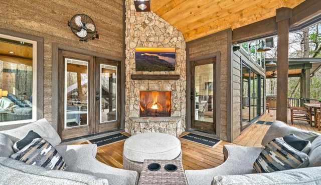 Pine Creek Lodge