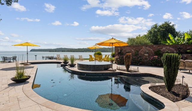Pine Harbor - 4-BR Waterfront Estate with Pool