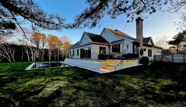 Pine Hill Nest- New Luxury Spa Retreat