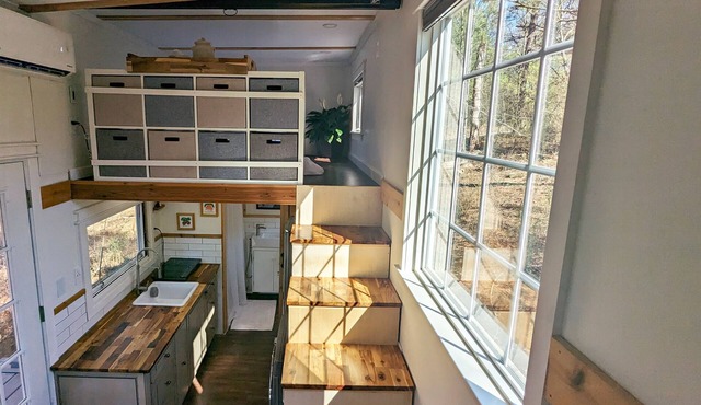 Pine Hollow: A Tiny Home Hideaway