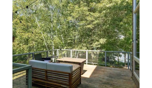 Pine Lake Summer and Winter Retreat