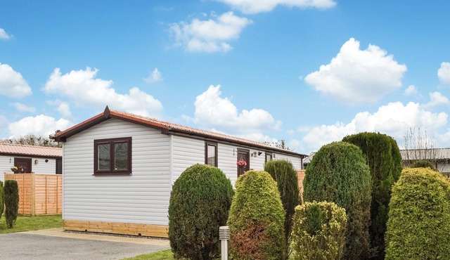 Pine Lodge - UK47075