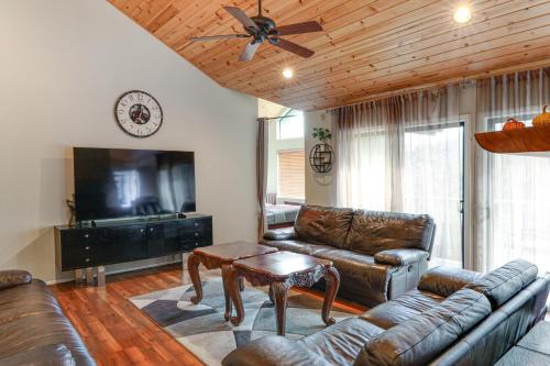 Pine Mountain Club Home w/Beautiful View!