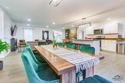 Pine Peak Cottage - Quiet Luxury in the Mountains of Bryce Resort