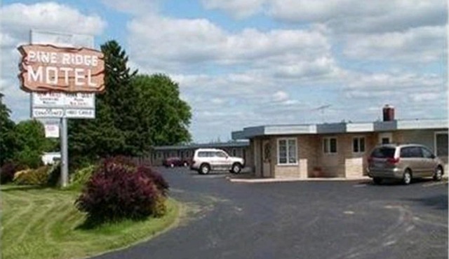 Pine Ridge Motel