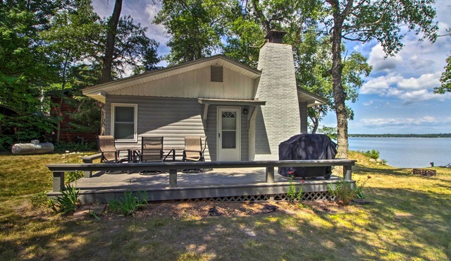 Pine River Lake Home w/Boat & Kayak Rentals!