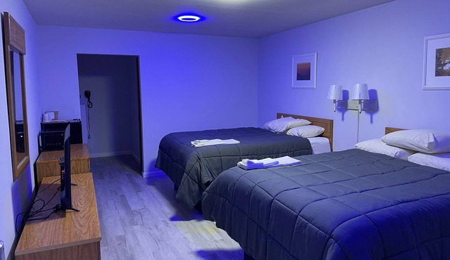 Pine Valley Motel