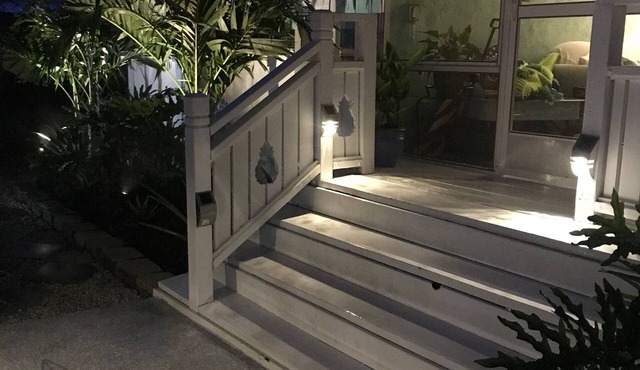 PINEAPPLE HOUSE- JAN 2026, Mid MAR-APR 2026 AVAILABLE- Waterfront- Private Beach