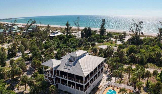 Pineapple House on LGI! Bayfront home with pool!