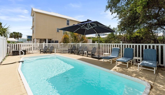 Pineapple Plantation - Gulf view, Family friendly, Private pool, Lots of games & amenities, Pet friendly, Sleeps 10