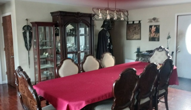 PineBay Hideaway!nTwo bedroom, 1 bath, private area. Sleeps 5 plus pullout sofa.