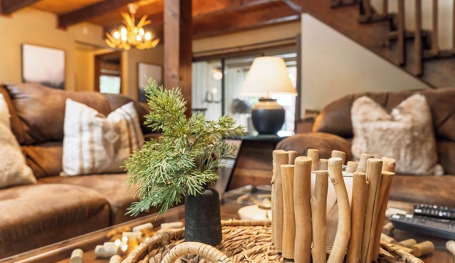 Pinecone Cottage Hot Tub Ski Bear Valley, Espresso, Pellet Stove, A/C