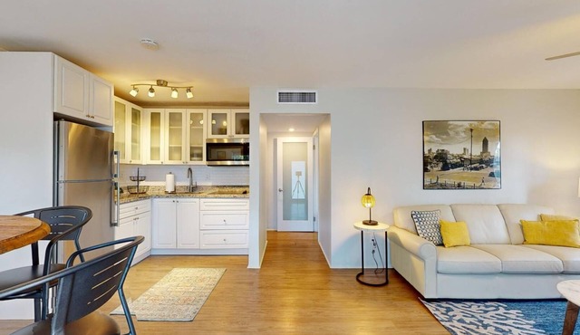 Pinecrest #1 | 2BR 4 Beds by Miami SoFi Vacation Rentals
