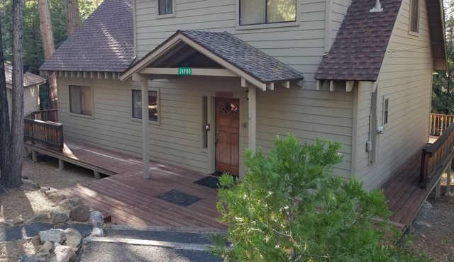 PinecrestAreaRentals #15 Beautiful family cabin.