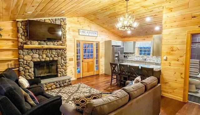 Pines Luxury Log Cabin Lakefront Kayaks & Hot Tub