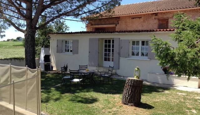PINES PARASOL HOUSE WITH PRIVATE POOL