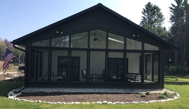 PineSide Cottage - Just what you're looking for in Door County!