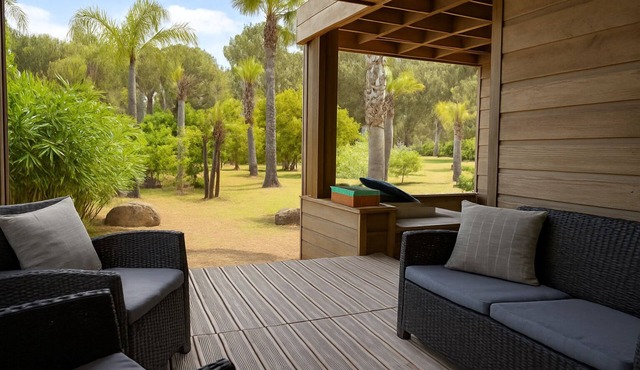 Pineto | Villa between sea & pine forest - Private beach access, large garden, ground floor