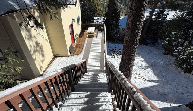 Pinewood Retreat+Dodge Ridge Ski+Pinecrest Lake