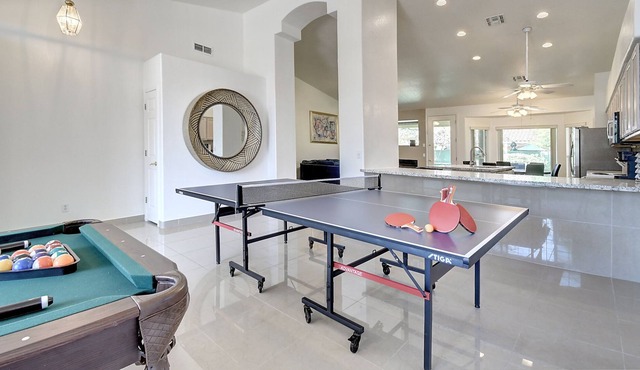 Ping Pong! Billiards! Fire Pit! Inner Sound System
