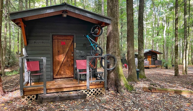 PINHOTI WAY Private Solo Cabin at Mulberry Gap - Right on the Pinhoti Trail!