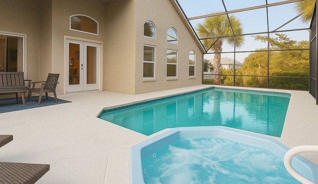 Pink Flamingo! Pool/Spa, Pet Friendly, Steps to Beach & Park