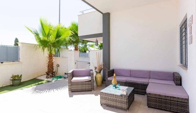 Pink garden bungalow