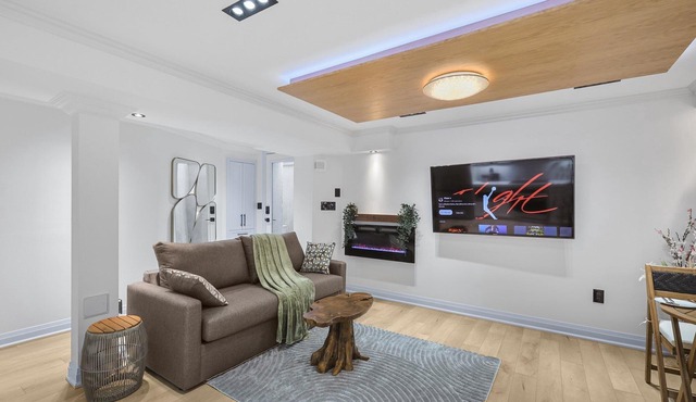 Pinnacle of Luxury & Leisure -1 Bedroom with washroom | Shared Full Kitchen