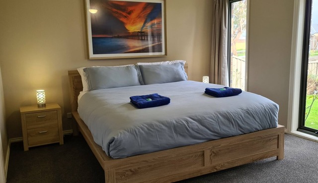 PIONEER ESCAPE with KING beds and KING single bunks