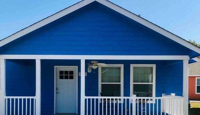 PIONEER VILLAGE-OKLAHOMA SKY CABIN