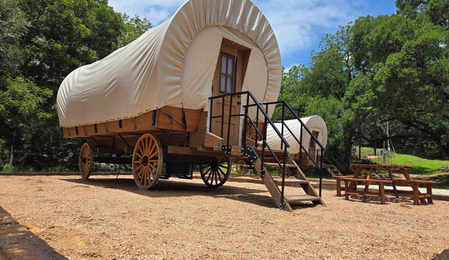 Pioneer Wagon with AC in quaint New Braunfels here at the Summit Resort