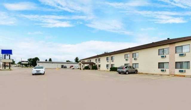 Pipestone Inn