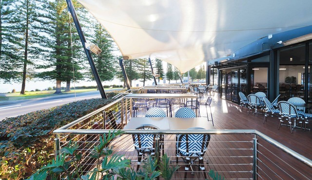 Pippi's At The Point