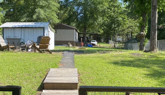 Pirates Cove WATERFRONT, Boat House! Fire Pit!