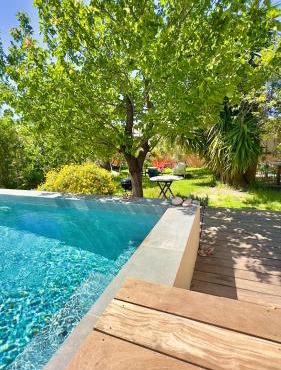 Piscine & Sauna Maison Classée au Coeur de Marseille