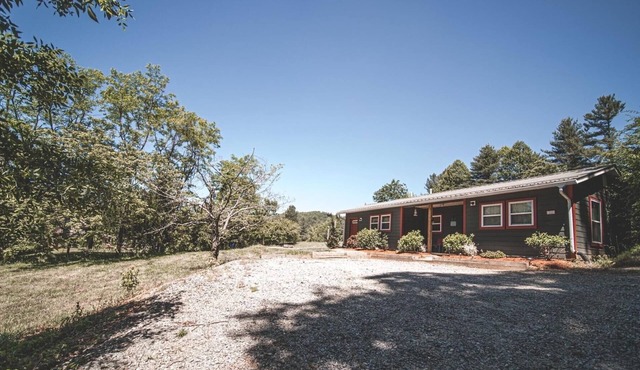 Pisgah Adventure Cabin. Biking and hiking dream!