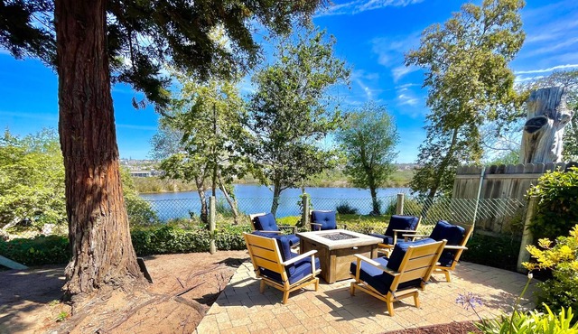 Pismo Lake Front House - Walk to Beach - Newly Updated 2022