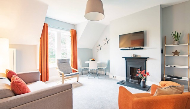 Pitch Perfect by Bloom Stays - comfortable apartment near City Centre with parking