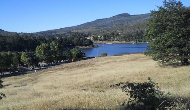 Piute Trail Lodge Lake Cuyamaca