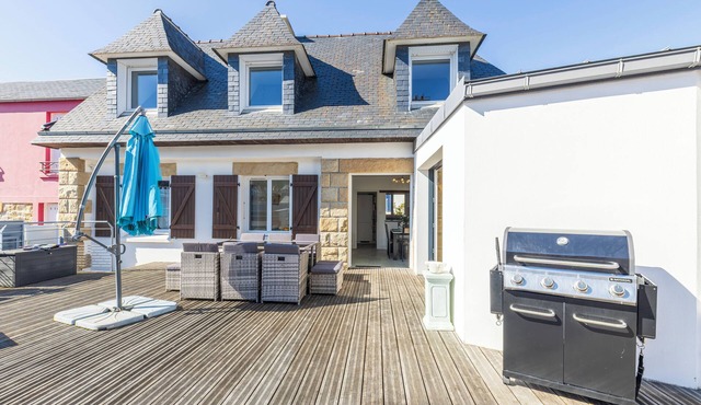 Plage de Morgat Comfortable villa 7 people with sea view SPA