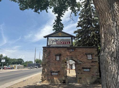 Plains motel